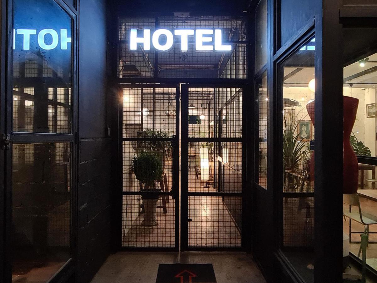 Hand hotel Bangsaen Exteriör bild